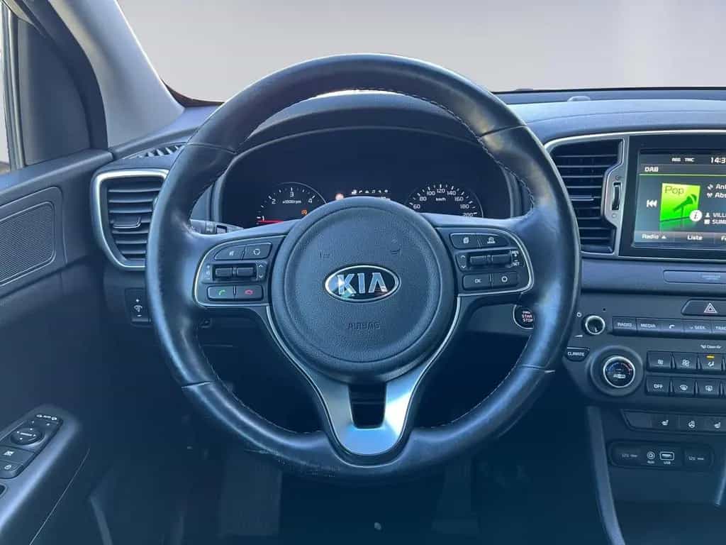Kia Sportage 1.7 CRDi Spirit AHK+Kamera+Xenon+Winter 12/2016-photo-20