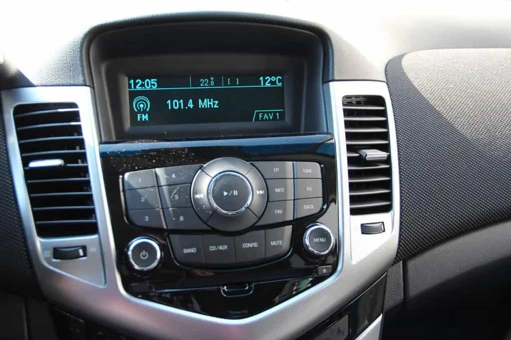 Chevrolet Cruze LTZ 02/2012-photo-17