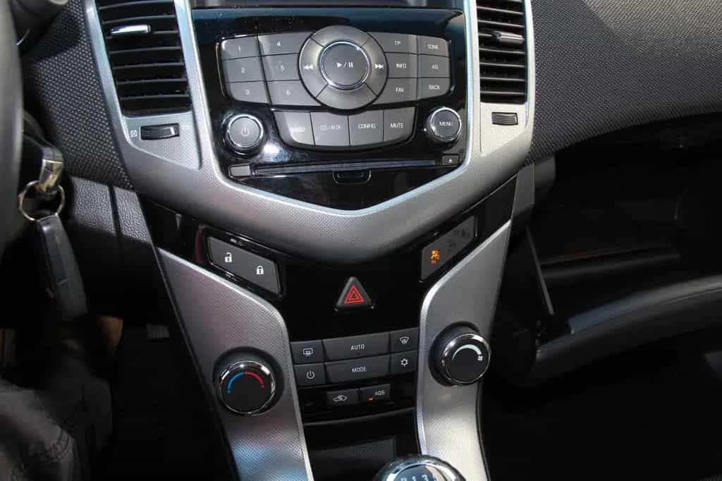Chevrolet Cruze LTZ 02/2012-photo-19