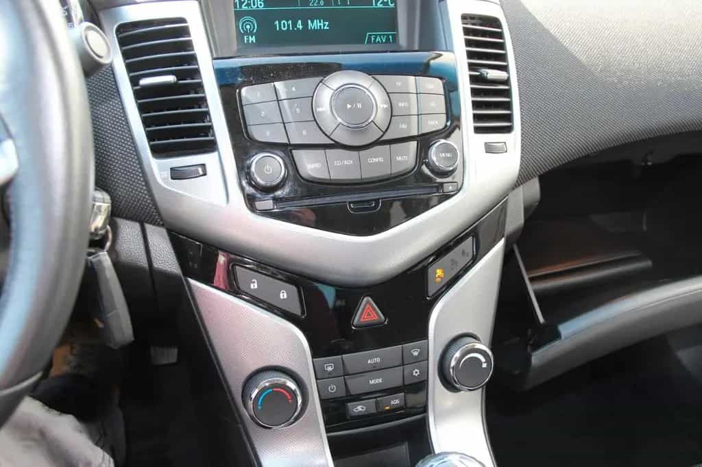 Chevrolet Cruze LTZ 02/2012-photo-20
