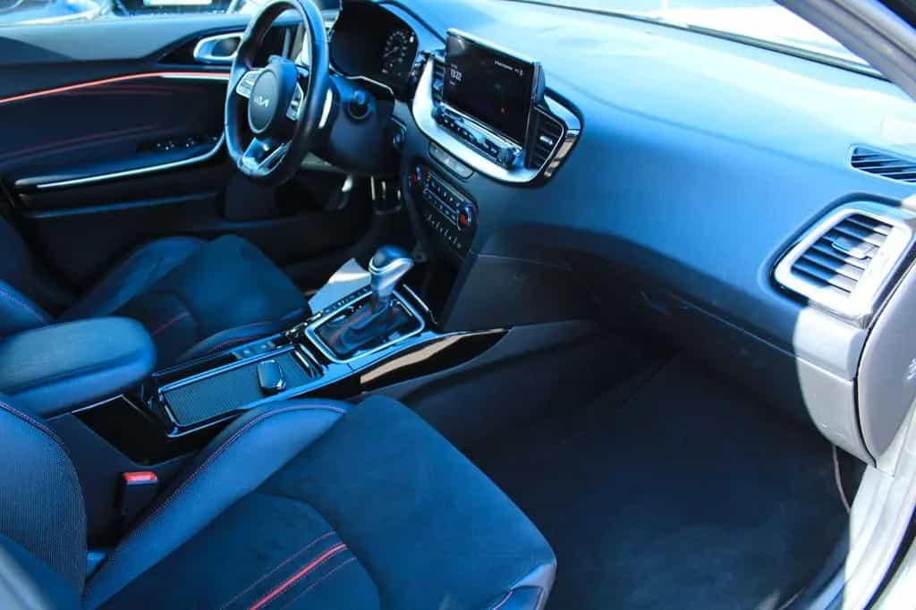 Kia ProCeed 1.6 GT+KAMERA+NAVI+JBL+ACC+TOTWINKEL+LED 06/2022-photo-15