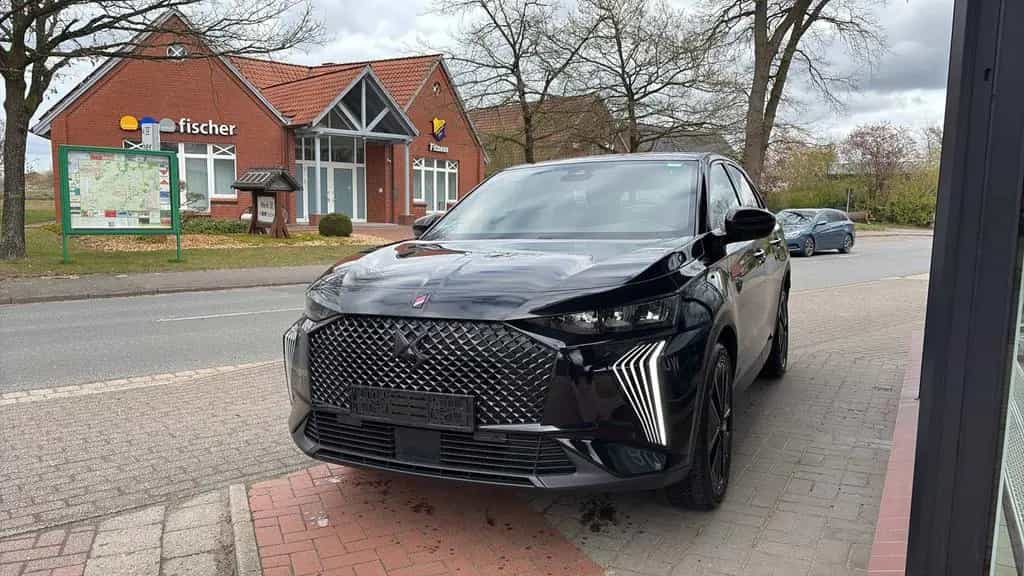 DS Automobiles DS7 (Crossback) DS7 Crossback 1.5 Blue HDI Performance Line 10/2024-photo-2