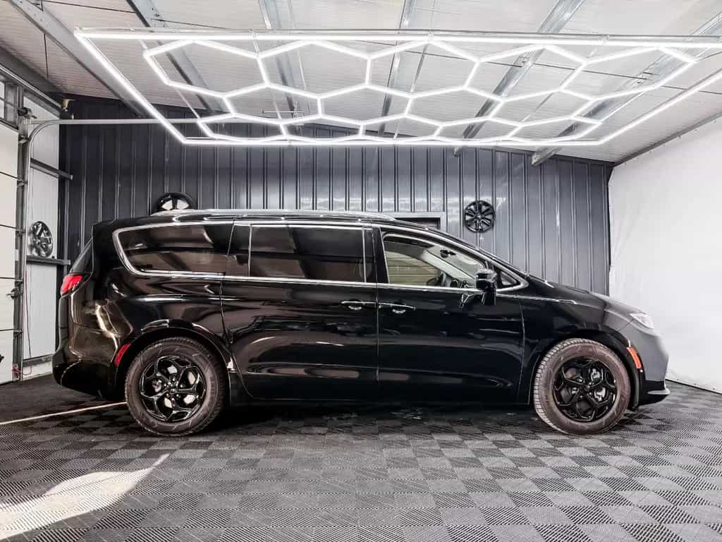 Chrysler Pacifica Limited Edition 3.6 v6 PDC Camera FULL 12/2024-photo-10
