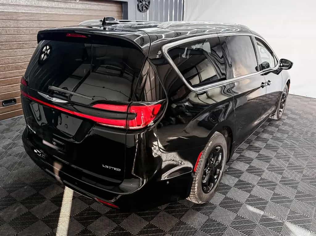 Chrysler Pacifica Limited Edition 3.6 v6 PDC Camera FULL 12/2024-photo-11