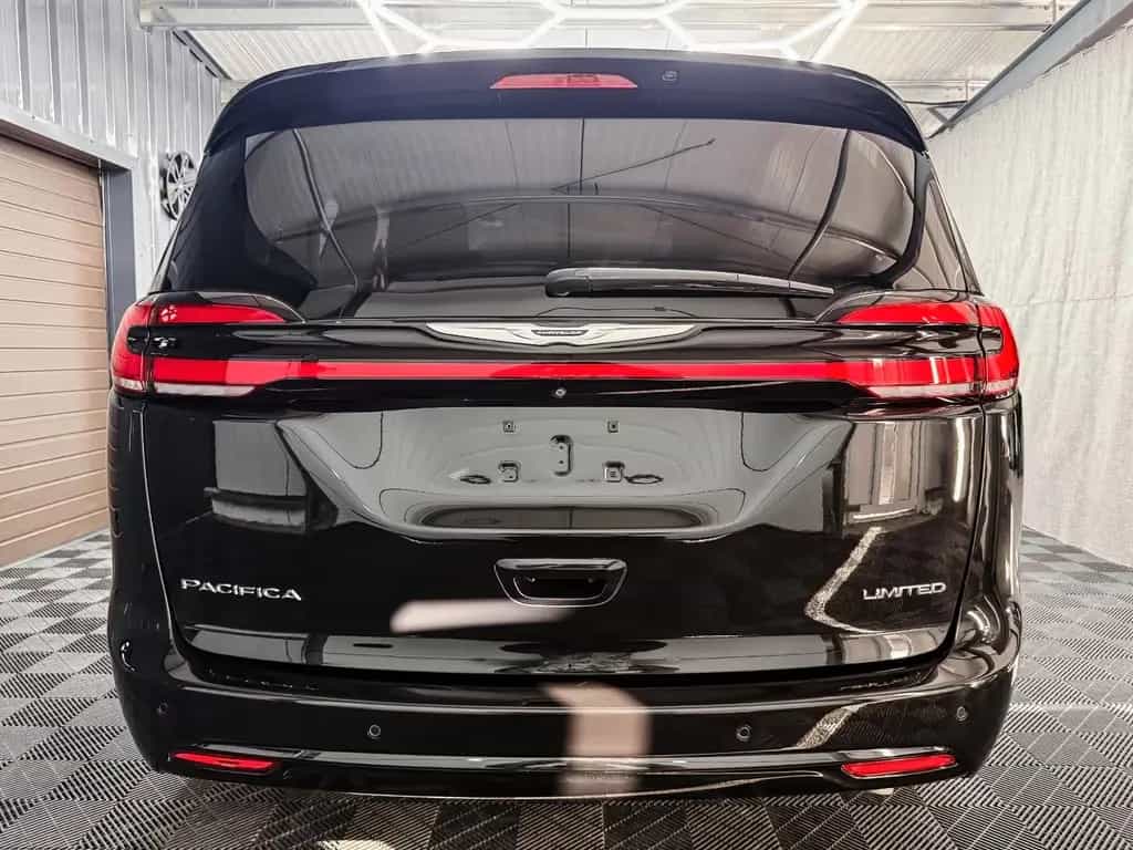 Chrysler Pacifica Limited Edition 3.6 v6 PDC Camera FULL 12/2024-photo-3