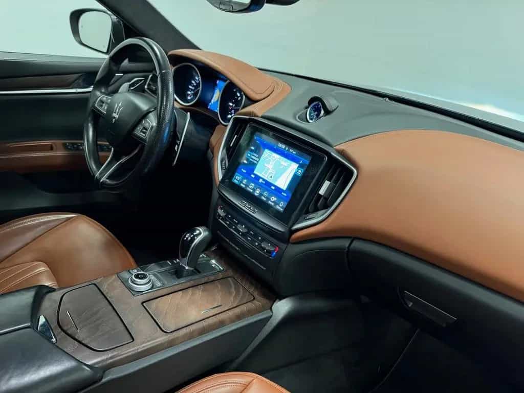 Maserati Ghibli V6 Diesel GRANLUSSO UNIPROP. 05/2017-photo-13