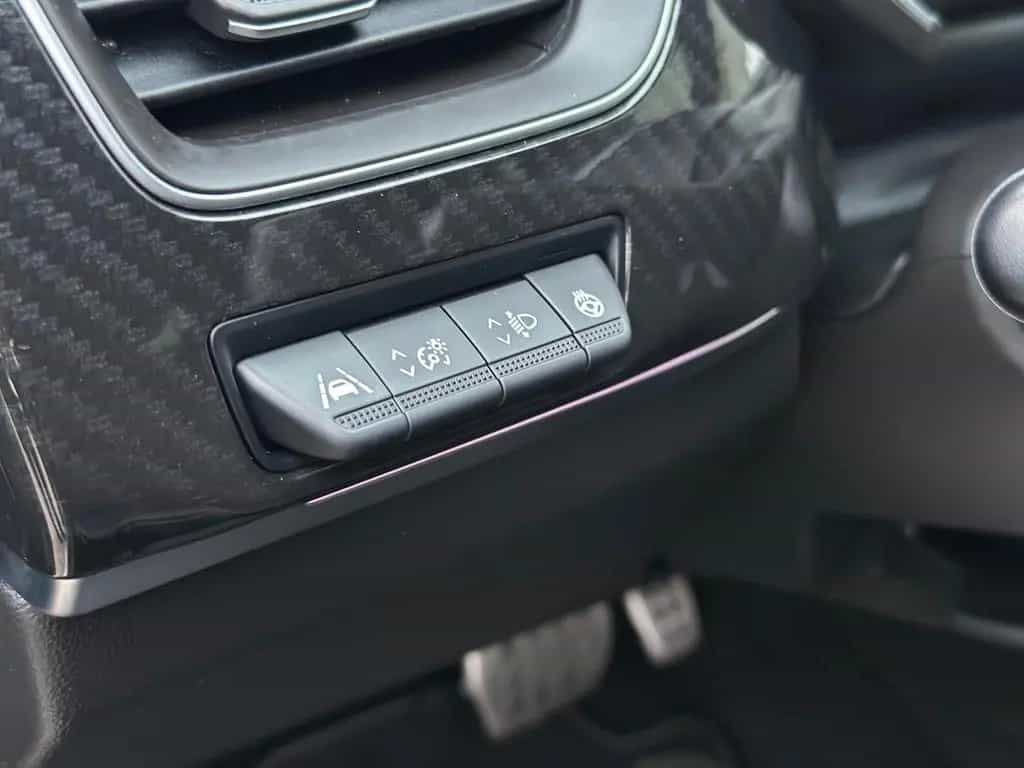 Renault RS Line ACC LED RFK Virtual C. Alcantara 18LM 10/2022-photo-18