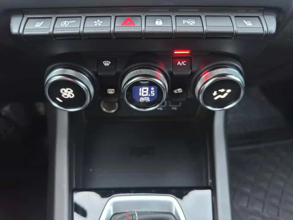 Renault RS Line ACC LED RFK Virtual C. Alcantara 18LM 10/2022-photo-21