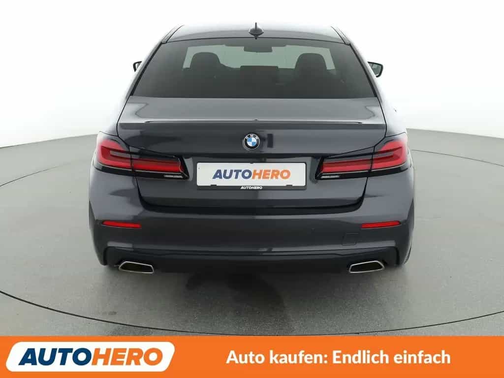 BMW 5 Series 520d Aut.*NAVI*LED*ACC*HUD*CAM*PDC*SHZ* 03/2021-photo-4