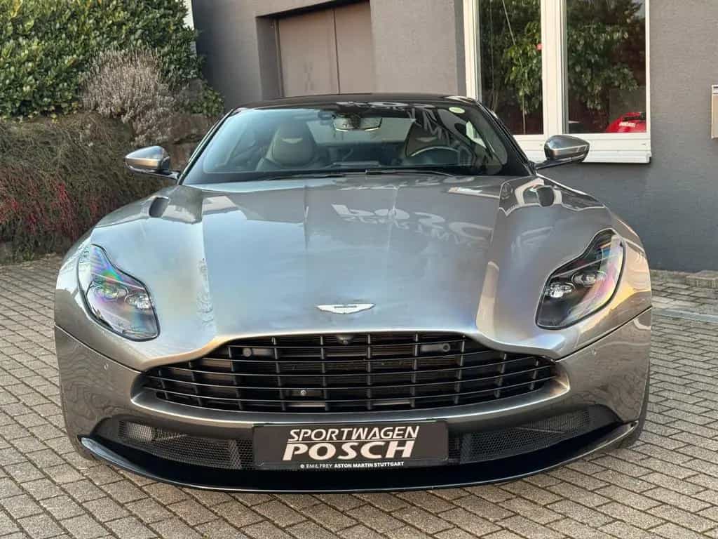 Aston Martin DB11 4.0 V8 Service neu und Garantie bis 2028 03/2019-photo-1