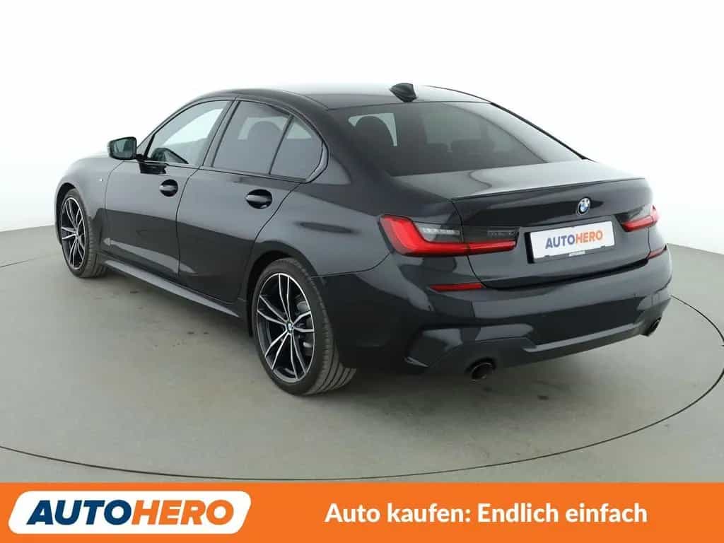BMW 3 Series 320d M Sport Aut.*NAVI*LED*ACC*PDC*H&K*SHZ* 11/2020-photo-3