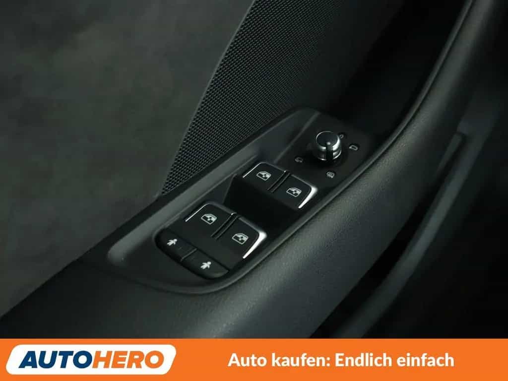Audi RS3 RS 3 Sportback 2.5 TFSI quattro Aut.*LED*TEMPO* 10/2020-photo-29