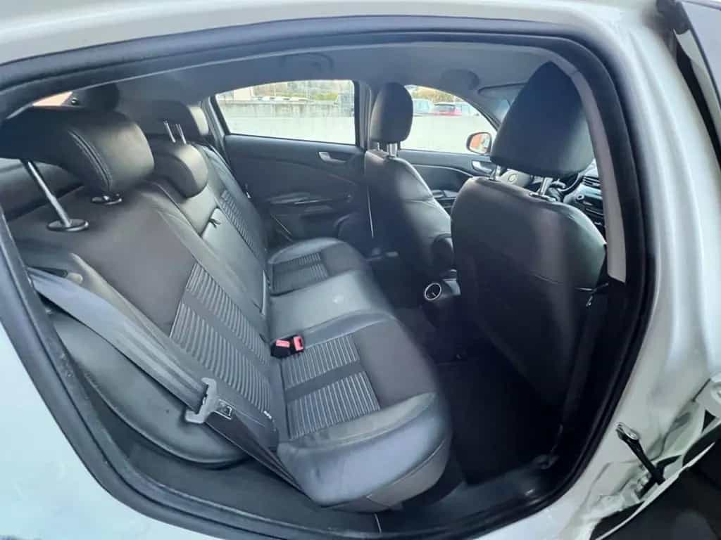 Alfa Romeo Giulietta 1.6 JTDm-2 105 CV Exclusive 04/2012-photo-6