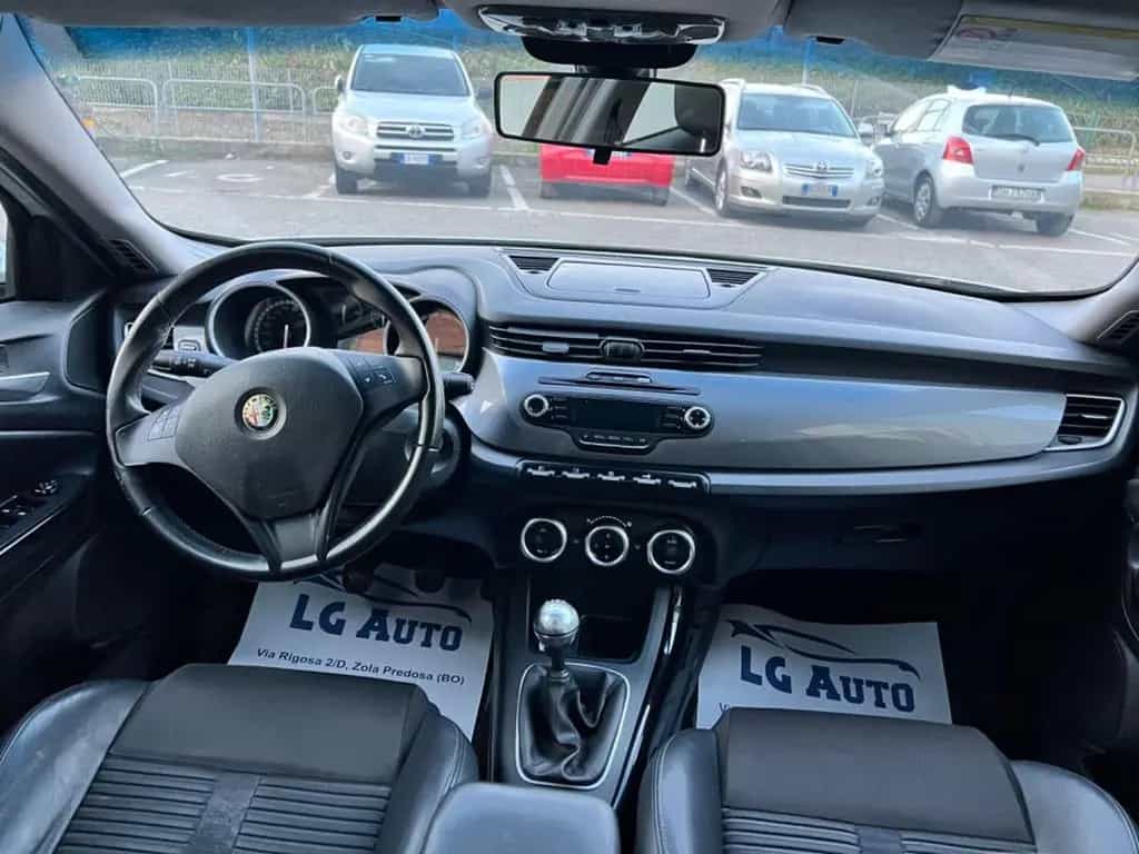 Alfa Romeo Giulietta 1.6 JTDm-2 105 CV Exclusive 04/2012-photo-7
