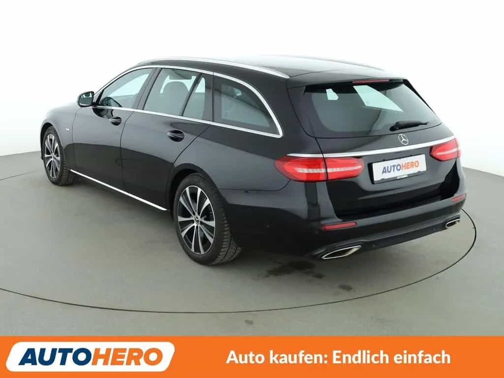 Mercedes-Benz E 200 T Avantgarde Aut.*LED*NAVI*TEMPO*CAM*PDC* 09/2019-photo-3