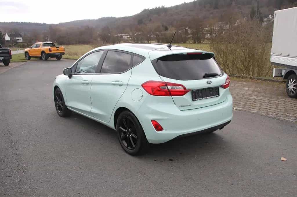 Ford Fiesta Cool & Connect+SHZ+LHZ+NAVI+LMF+KLIMA+B&O 09/2018-photo-3