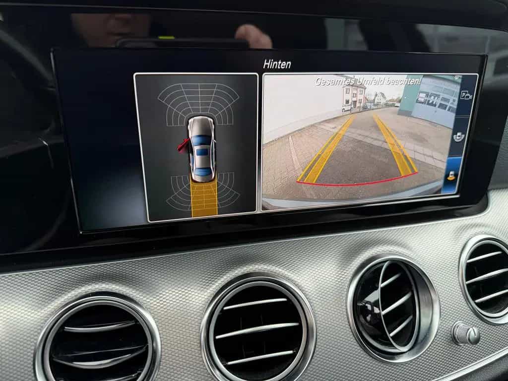 Mercedes-Benz E-Class 200 AVATNGARDE+LED SCHEINWERFER+R-KAMERA+ 06/2016-photo-13