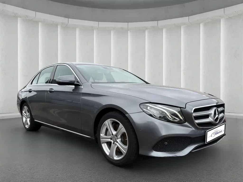 Mercedes-Benz E-Class 200 AVATNGARDE+LED SCHEINWERFER+R-KAMERA+ 06/2016-photo-3