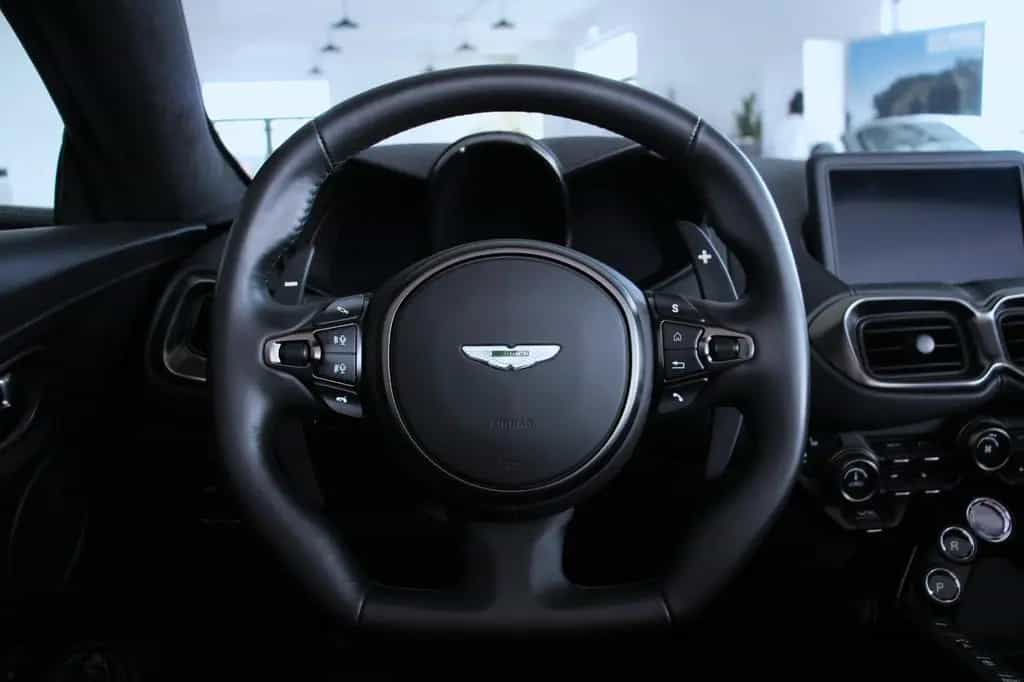 Aston Martin V8 Vantage *LED*360°*Keyless*Memory*SHZ*DAB 03/2023-photo-15