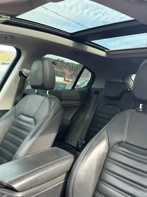 Alfa Romeo Stelvio Q4 *Panorama+LED+Automatik+Leder+Navi* 10/2017-photo-22
