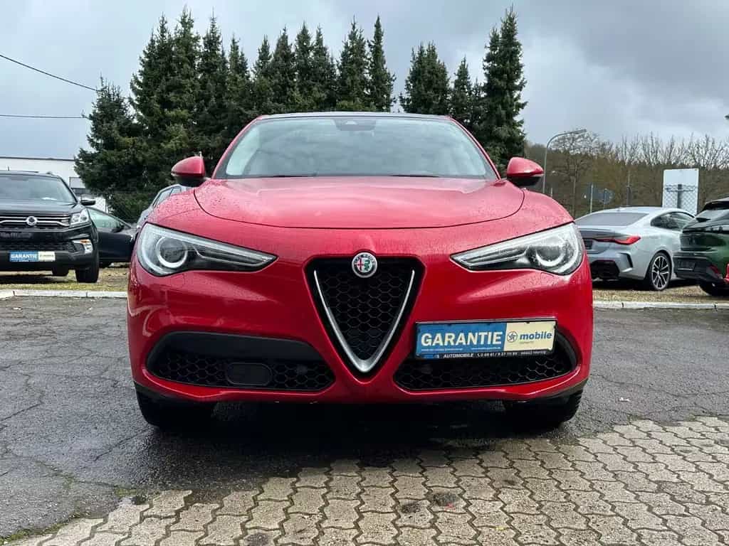 Alfa Romeo Stelvio Q4 *Panorama+LED+Automatik+Leder+Navi* 10/2017-photo-3