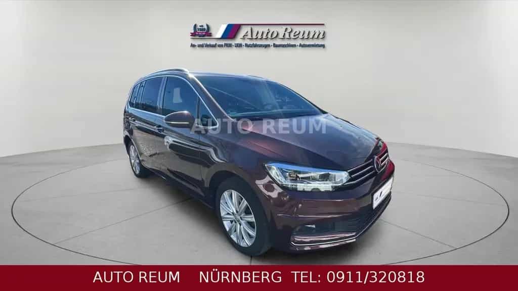Volkswagen Touran Highline Automatik LED Navi Kamera Tempom 11/2019-photo-0