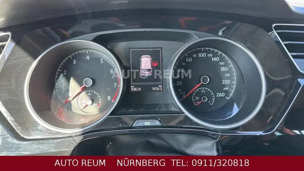 Volkswagen Touran Highline Automatik LED Navi Kamera Tempom 11/2019-photo-11