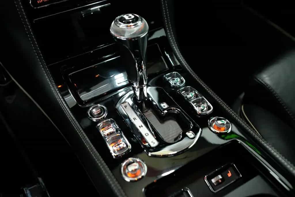 Bentley Brooklands /LIMITIERT 550 ST/SCHECKHEFT 05/2010-photo-18