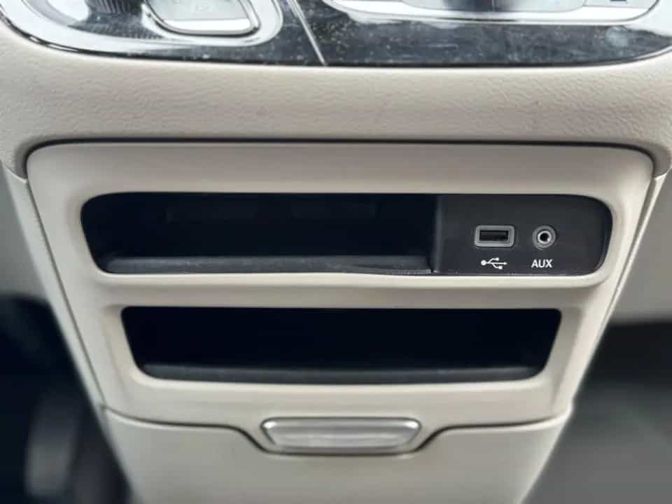 Chrysler Pacifica 3.6 LX Kamera PDC unfallfrei erste Hand 07/2018-photo-12
