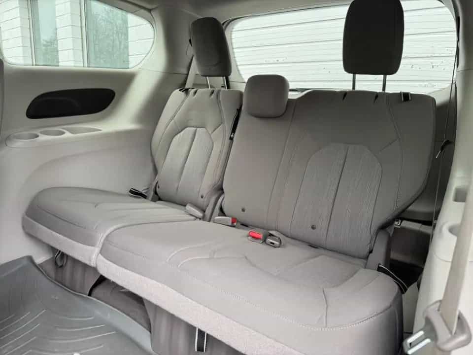 Chrysler Pacifica 3.6 LX Kamera PDC unfallfrei erste Hand 07/2018-photo-5
