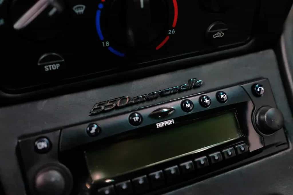 Ferrari 550 Maranello/DT.AUSLIEF/WENIG KM/CLASSIC 2 04/1999-photo-21
