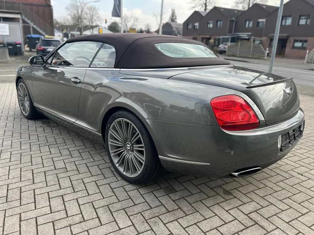 Bentley Continental GTC Speed 1. Hand Motor neu W12 DE 07/2010-photo-4