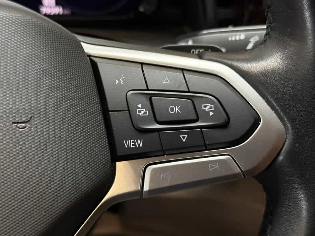 Volkswagen T7 Multivan Basis lang LÜ ACC HUD RFK SHZ STHZ 01/2024-photo-19