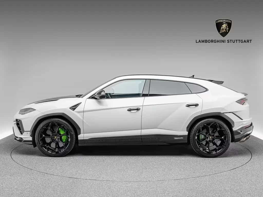 Lamborghini Urus Performante 11/2023-photo-2