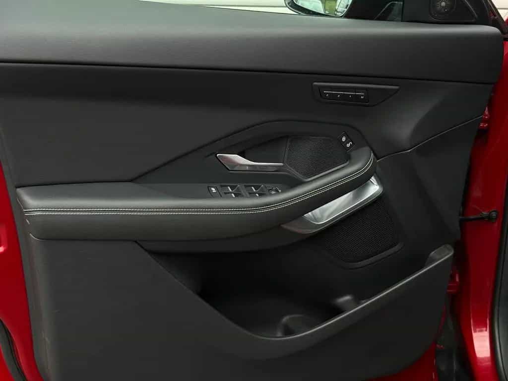 Jaguar E-Pace E-PACE R-Dynamic S AWD Aut 360°Kam Memory 02/2020-photo-13