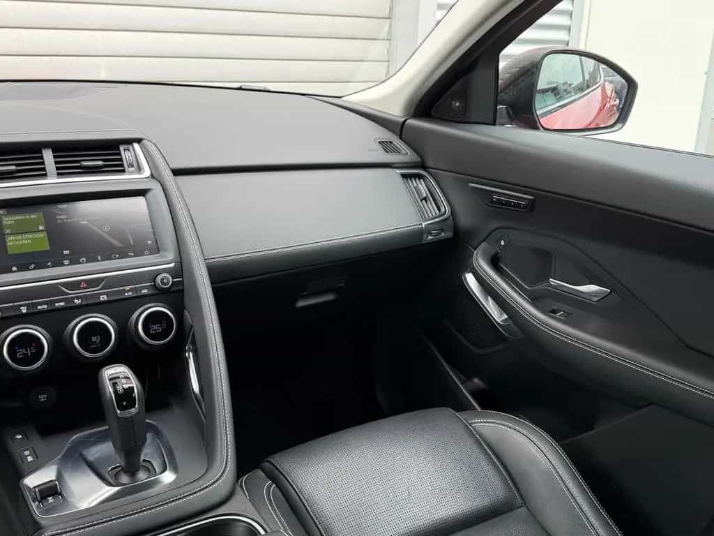 Jaguar E-Pace E-PACE R-Dynamic S AWD Aut 360°Kam Memory 02/2020-photo-32
