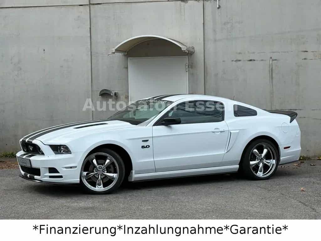 Ford Mustang 5.0 GT V8*Schalter*20 Zoll*Sportauspuff* 08/2014-photo-10