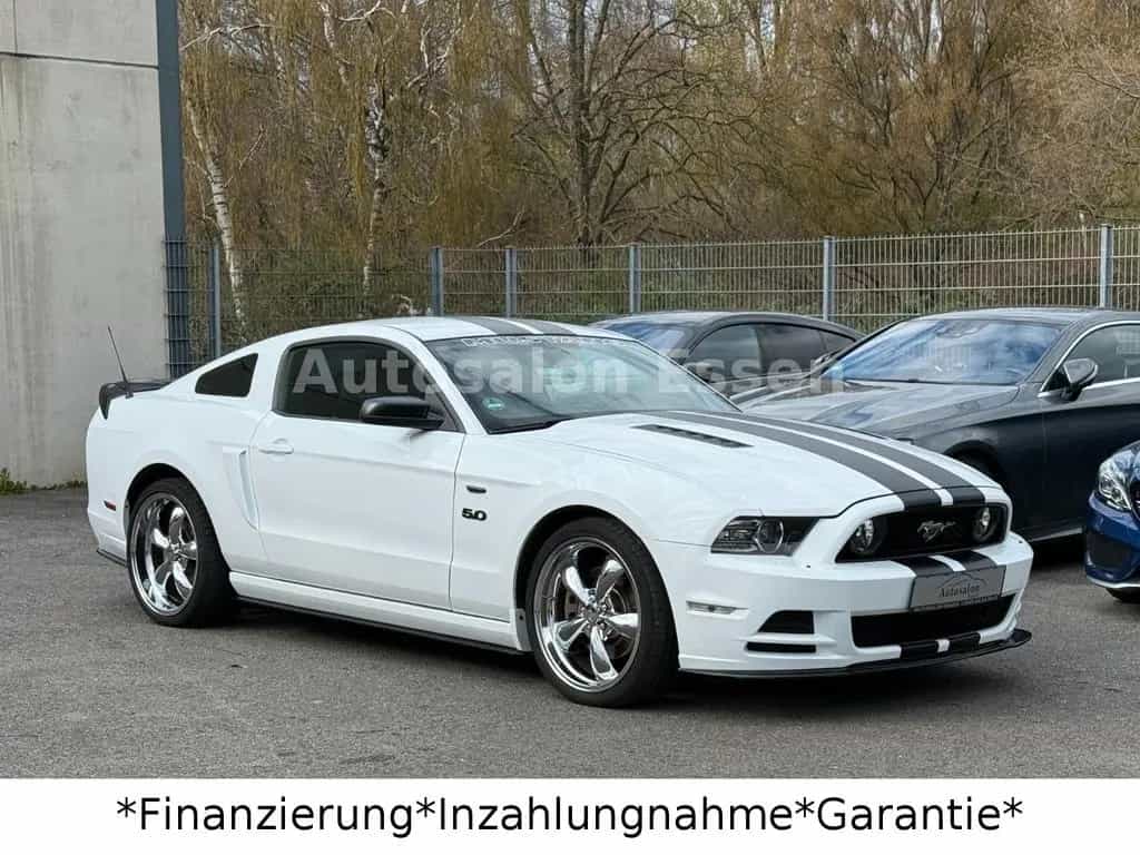 Ford Mustang 5.0 GT V8*Schalter*20 Zoll*Sportauspuff* 08/2014-photo-15
