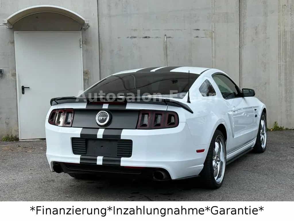 Ford Mustang 5.0 GT V8*Schalter*20 Zoll*Sportauspuff* 08/2014-photo-22