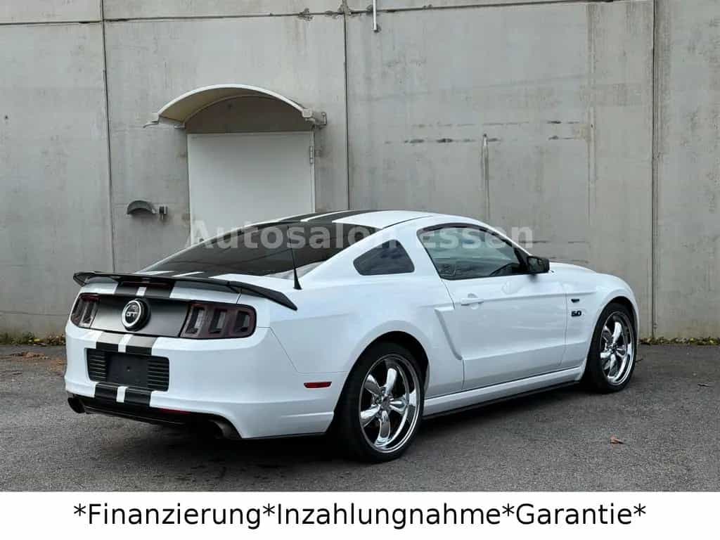 Ford Mustang 5.0 GT V8*Schalter*20 Zoll*Sportauspuff* 08/2014-photo-23