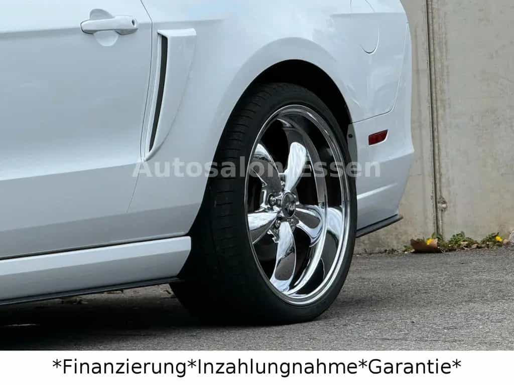 Ford Mustang 5.0 GT V8*Schalter*20 Zoll*Sportauspuff* 08/2014-photo-25