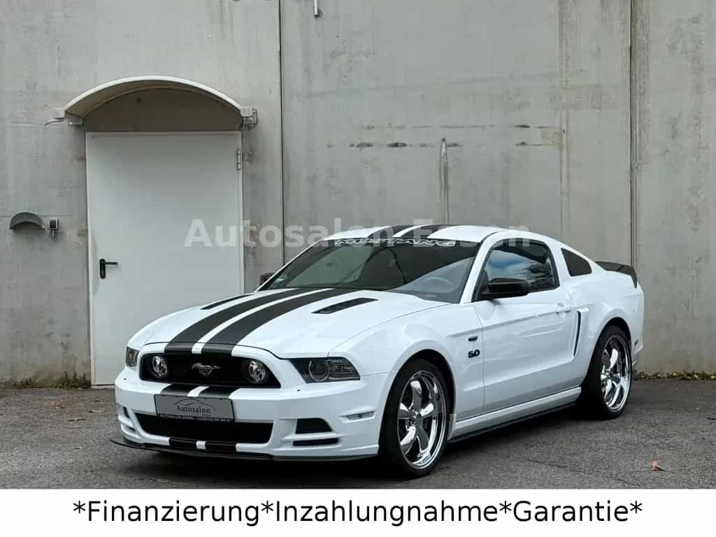 Ford Mustang 5.0 GT V8*Schalter*20 Zoll*Sportauspuff* 08/2014-photo-4