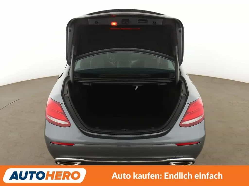 Mercedes-Benz E-Class 250 Avantgarde Aut.*LED*NAVI*TEMPO*CAM*PDC*SHZ 03/2018-photo-16