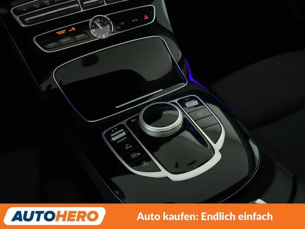 Mercedes-Benz E-Class 250 Avantgarde Aut.*LED*NAVI*TEMPO*CAM*PDC*SHZ 03/2018-photo-21