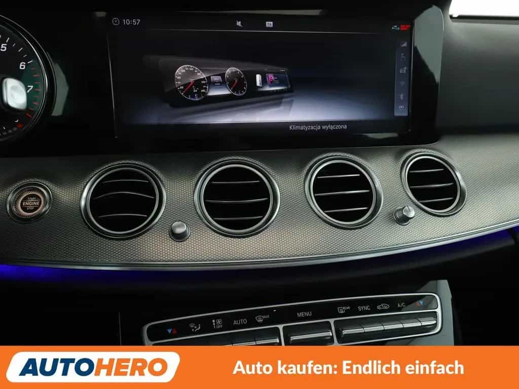Mercedes-Benz E-Class 250 Avantgarde Aut.*LED*NAVI*TEMPO*CAM*PDC*SHZ 03/2018-photo-23
