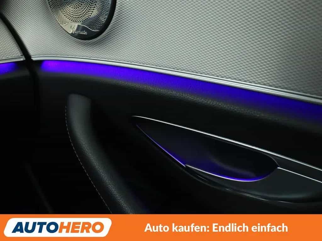 Mercedes-Benz E-Class 250 Avantgarde Aut.*LED*NAVI*TEMPO*CAM*PDC*SHZ 03/2018-photo-29