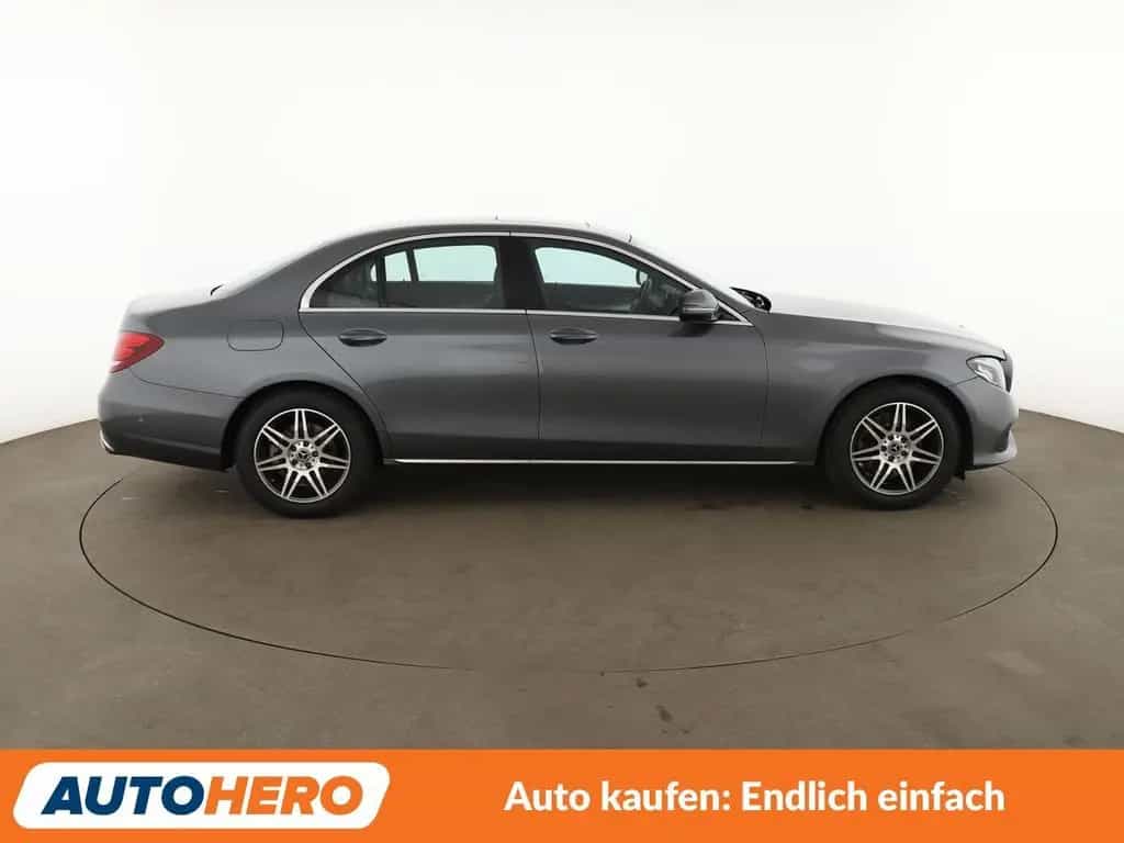 Mercedes-Benz E-Class 250 Avantgarde Aut.*LED*NAVI*TEMPO*CAM*PDC*SHZ 03/2018-photo-6