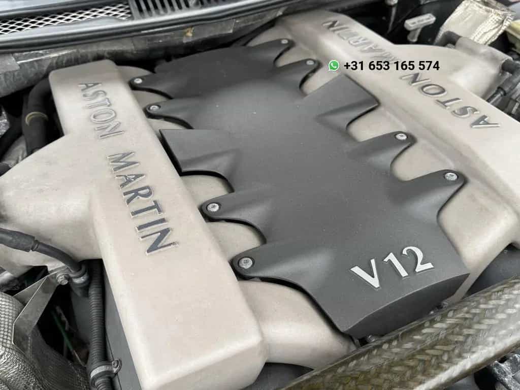 Aston Martin Vanquish V12 5.9 01/2003-photo-11