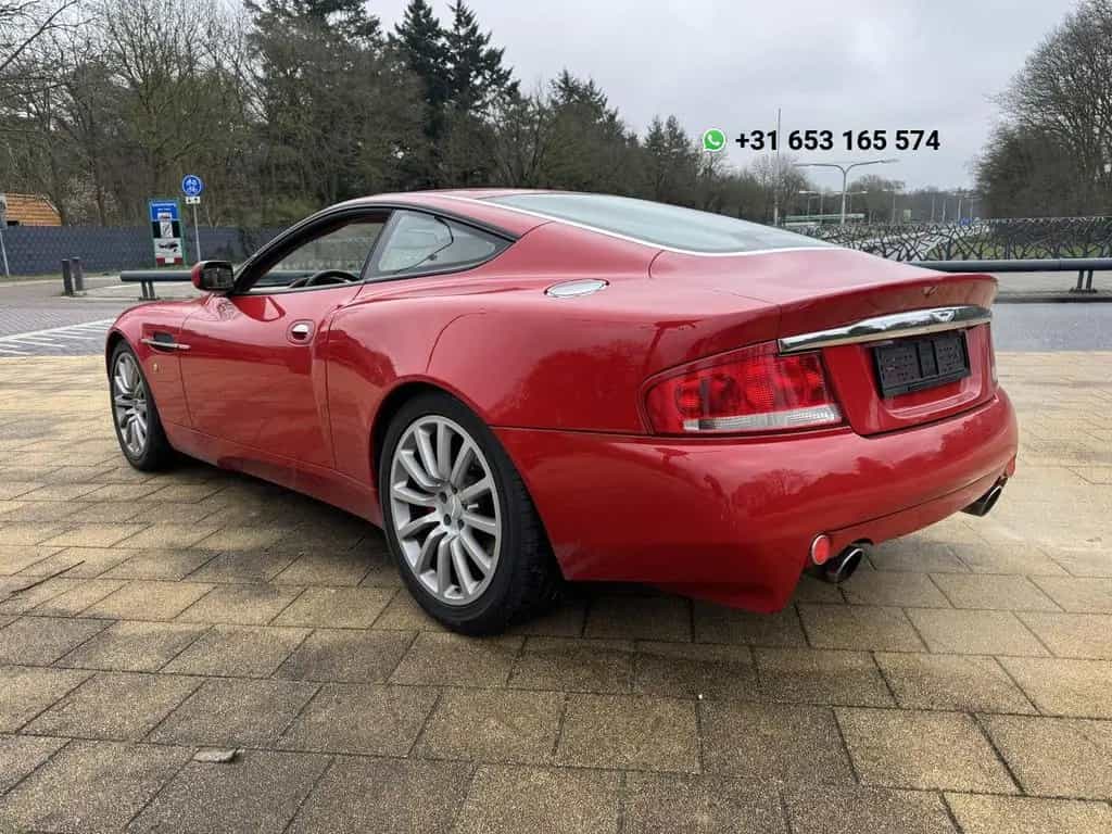 Aston Martin Vanquish V12 5.9 01/2003-photo-2