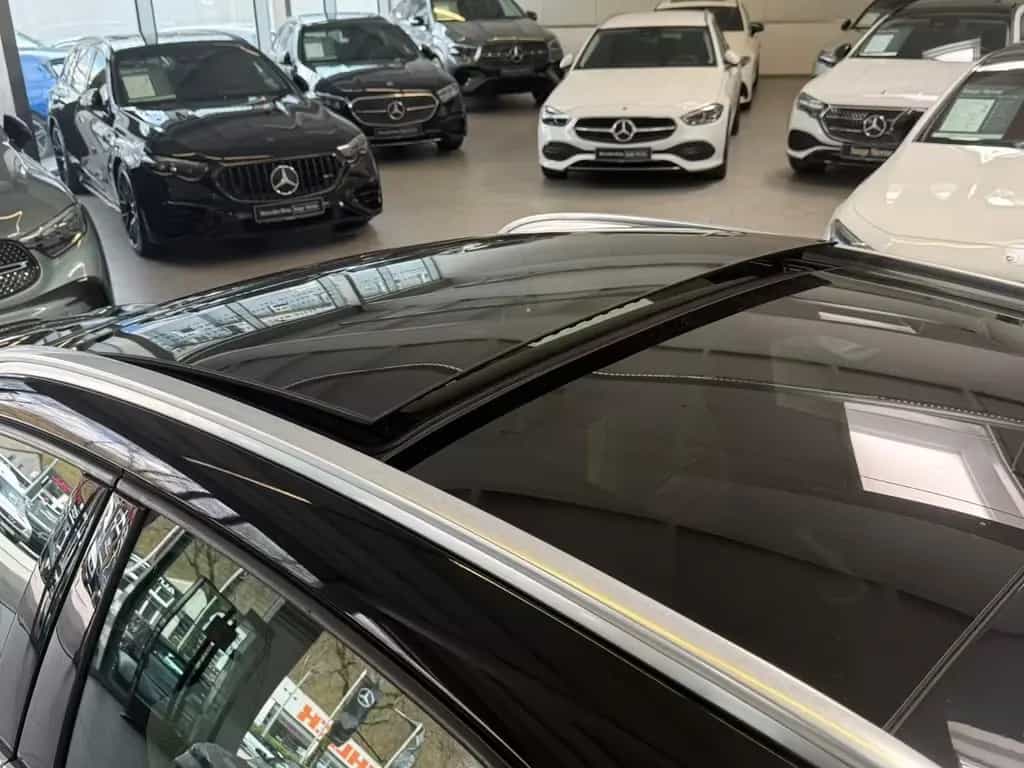 Mercedes-Benz GLA-Class 250 4M Urban COMAND+PANO+KAMERA+TOTW+SPURPKT 06/2014-photo-4